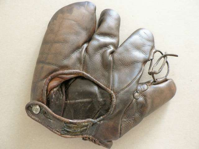 Walter Lutzke D&M Back